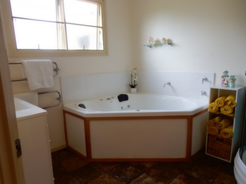 51 Wattle Street, Forrest Beach QLD 4850