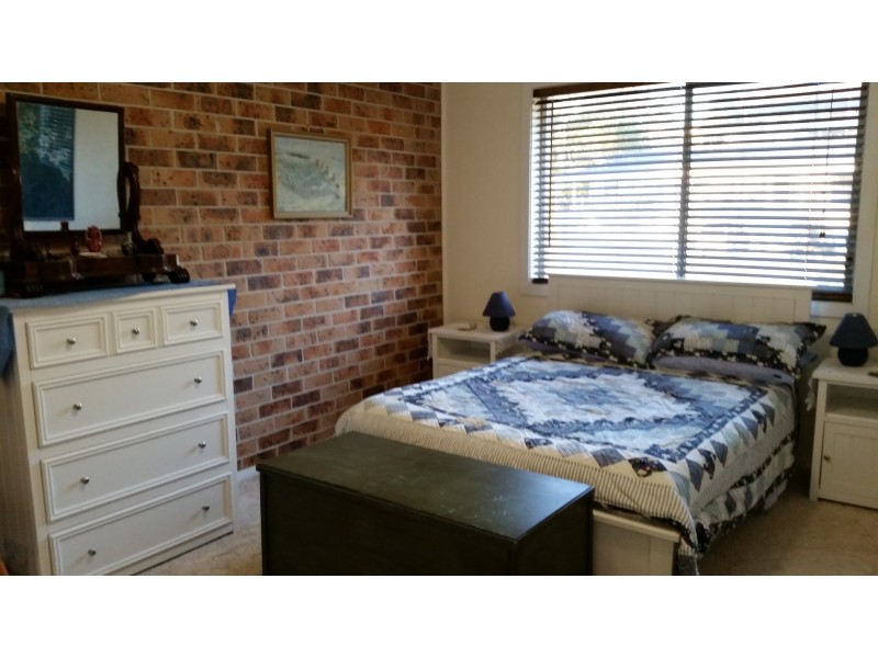 1/30 Anne Street. aka 7 Minerva Ave., Vincentia NSW 2540
