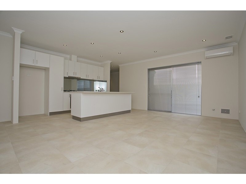 D/27 Wardlow Way, Balga WA 6061