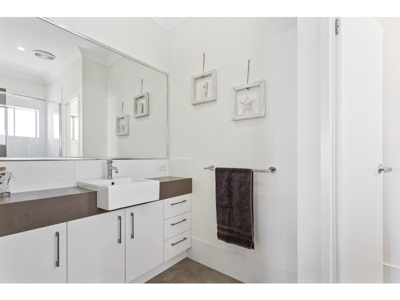 21/46 Regatta Blvd, Wurtulla QLD 4575