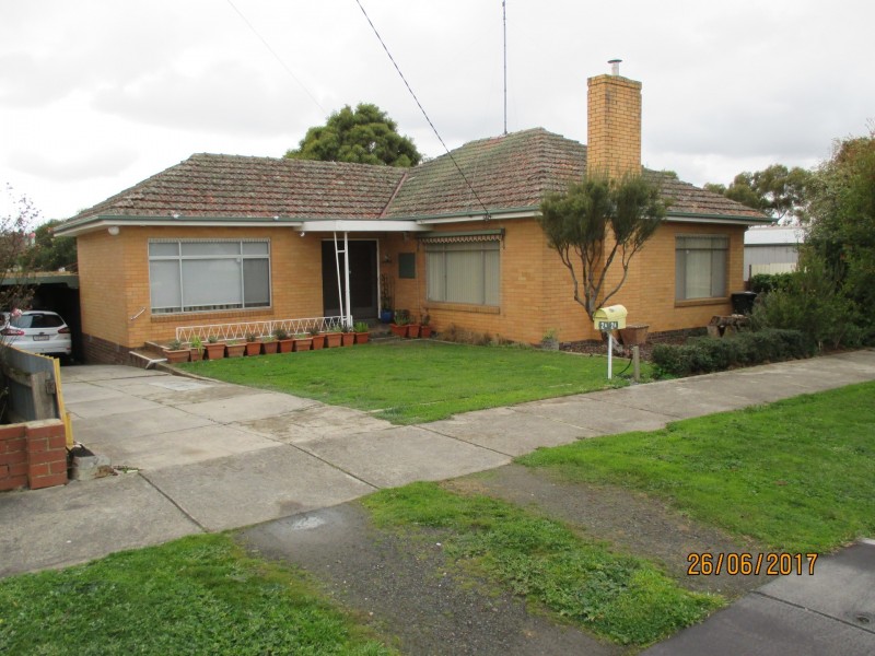 2a Rubicon St, Redan VIC 3350