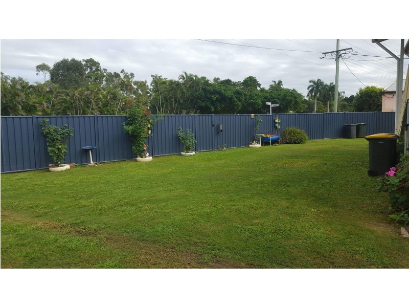 17 Reaney st, Berserker QLD 4701