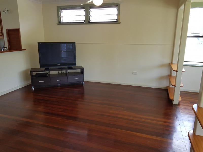 17 Reaney st, Berserker QLD 4701