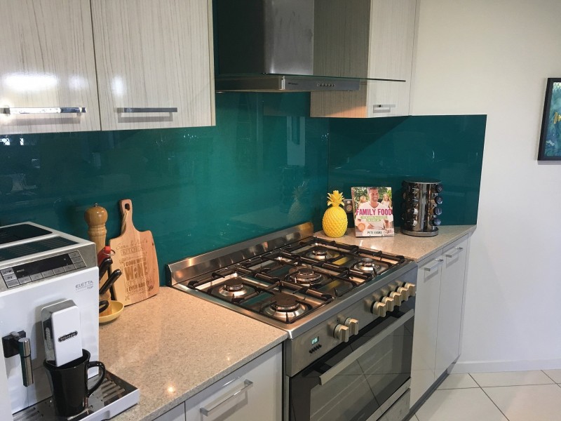 16 Kerrisdale Crescent, Beaconsfield QLD 4740