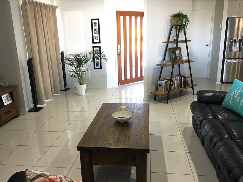 16 Kerrisdale Crescent, Beaconsfield QLD 4740