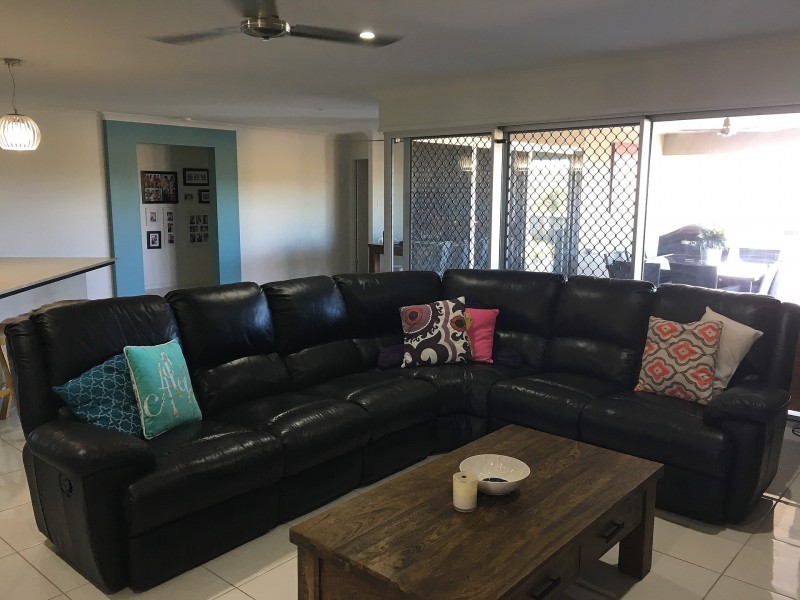 16 Kerrisdale Crescent, Beaconsfield QLD 4740
