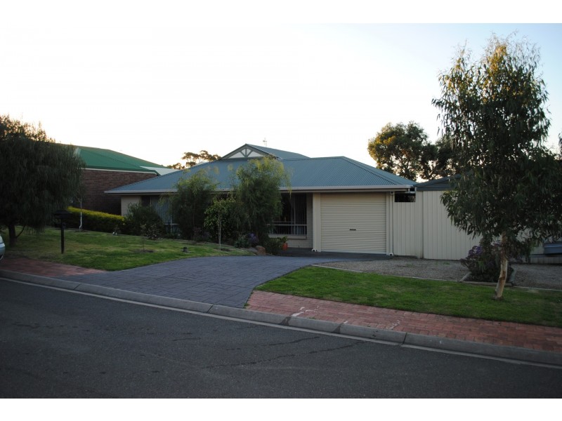 7 Yates Ave, Hayborough SA 5211