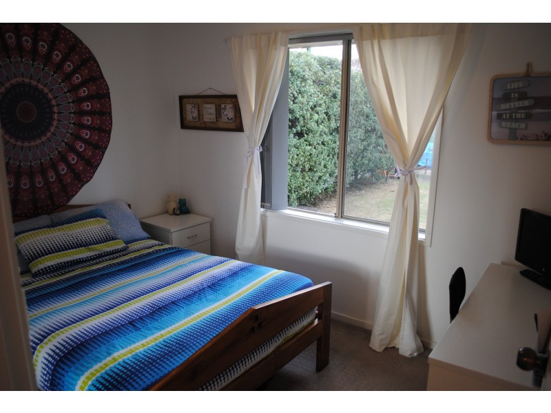 7 Yates Ave, Hayborough SA 5211