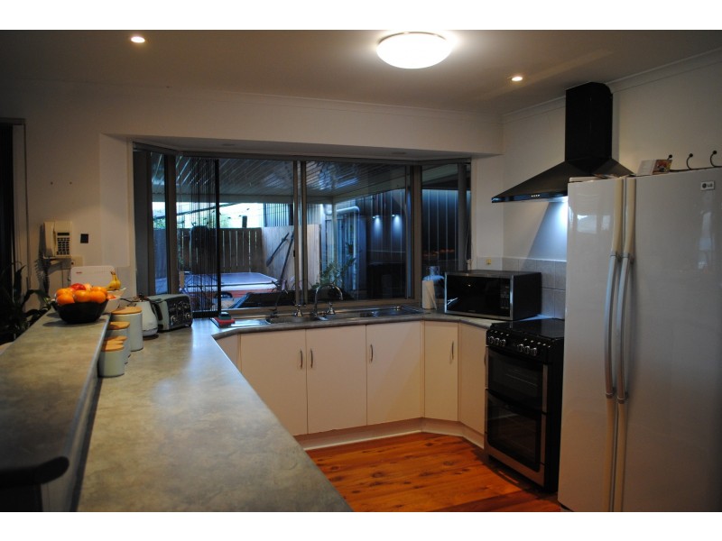 7 Yates Ave, Hayborough SA 5211