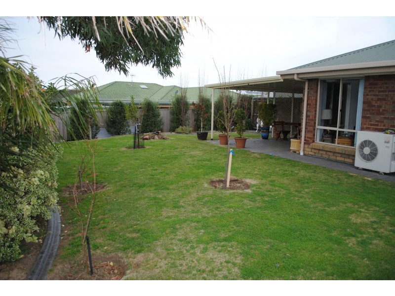 7 Yates Ave, Hayborough SA 5211