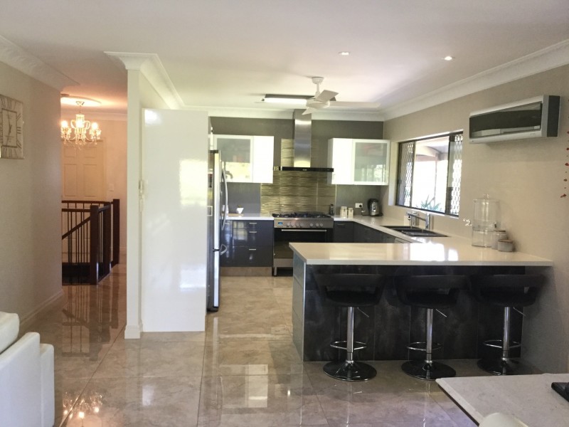 30 Highview Terrace, Daisy Hill QLD 4127