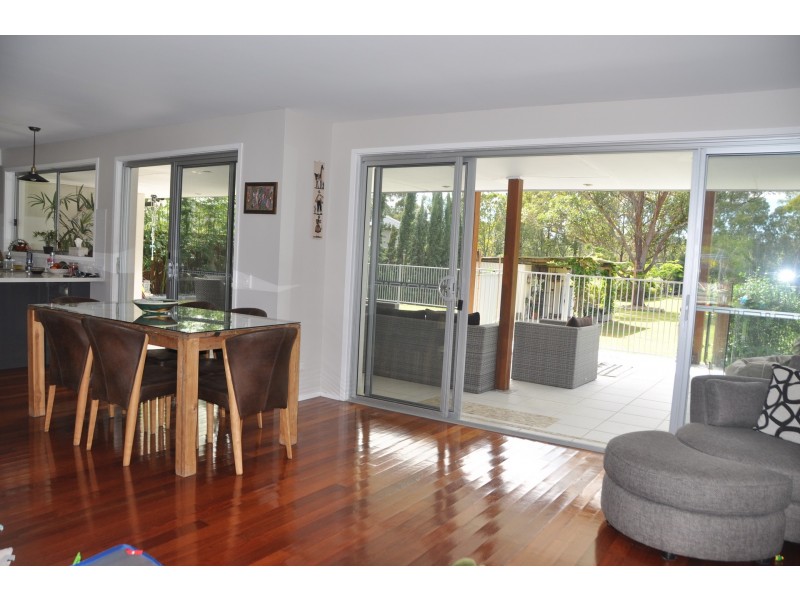 14 Daffodil Street, Tallebudgera QLD 4228