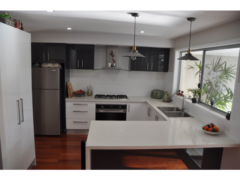 14 Daffodil Street, Tallebudgera QLD 4228