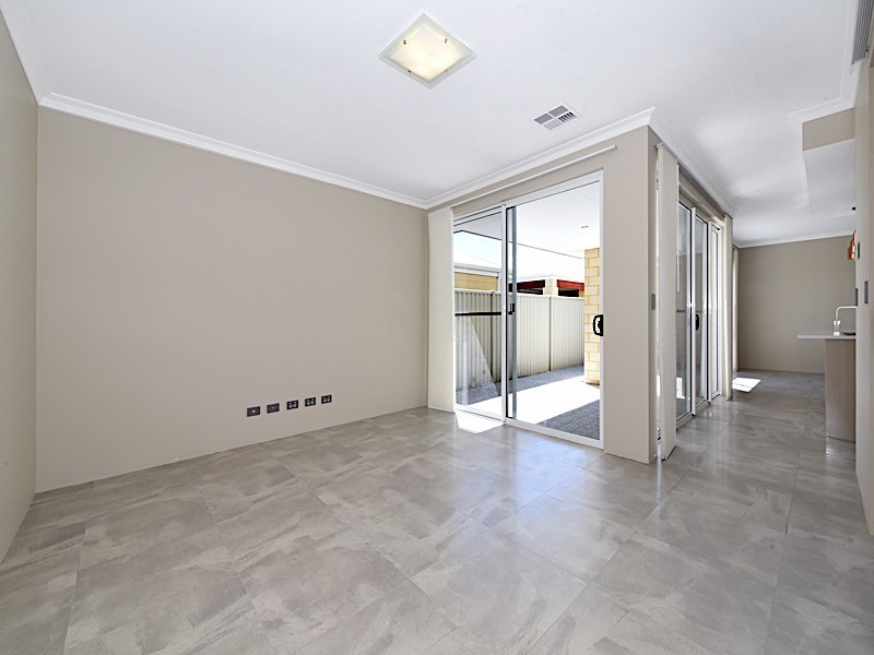 9/Founder Way, Alkimos WA 6038