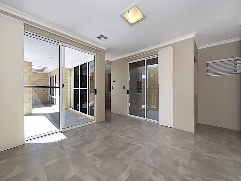 9/Founder Way, Alkimos WA 6038