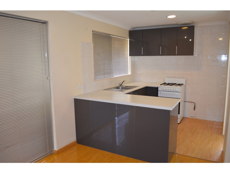 3 Lydd Close, Marangaroo WA 6064