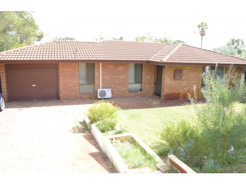 3 Lydd Close, Marangaroo WA 6064