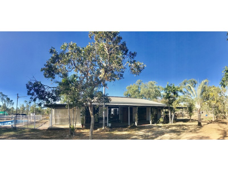 12 Holstein Place, Black River QLD 4818