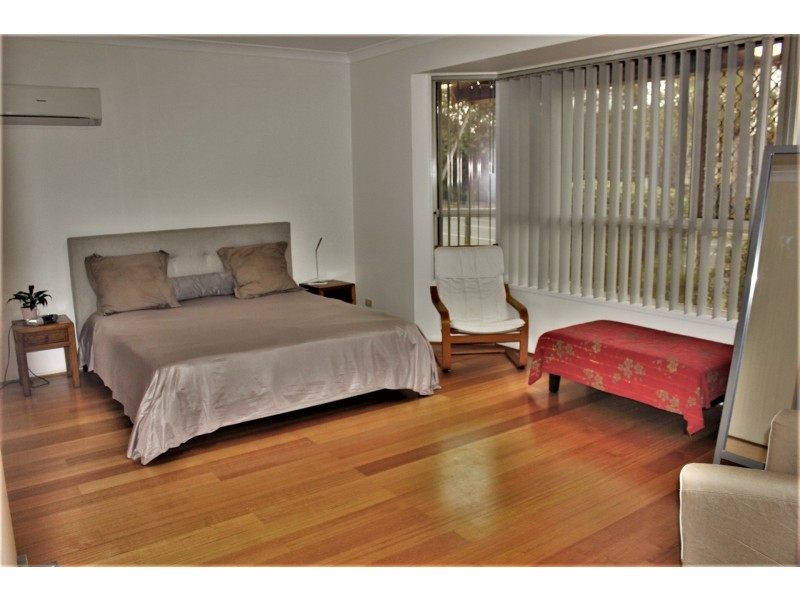 67 Collingwood Road, Birkdale QLD 4159