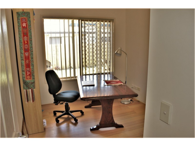 67 Collingwood Road, Birkdale QLD 4159