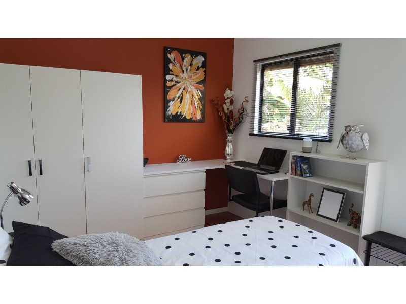 35 Dean Circuit, Mareeba QLD 4880