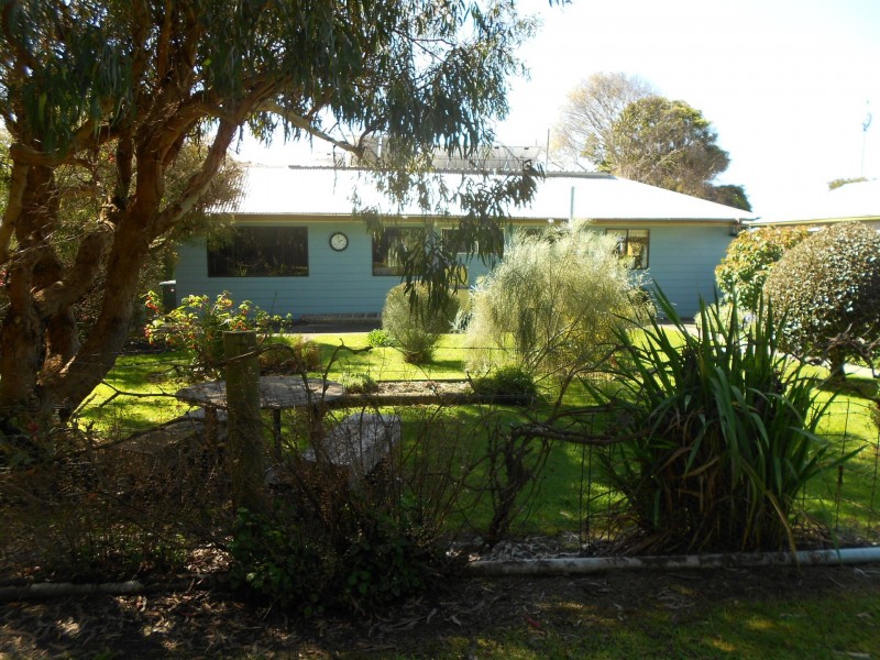 125 Esplanade King Island, Naracoopa TAS 7256