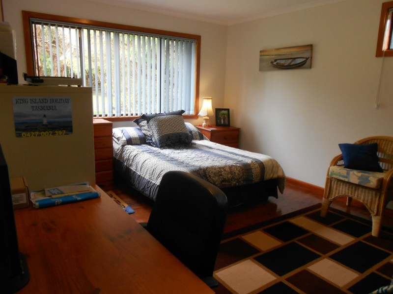 125 Esplanade King Island, Naracoopa TAS 7256