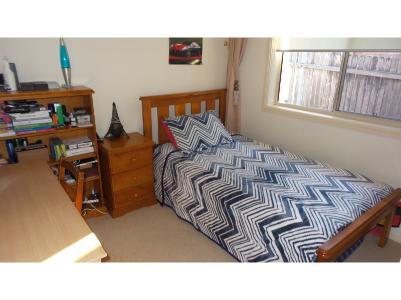 16 Illowra Parkway, Primbee NSW 2502