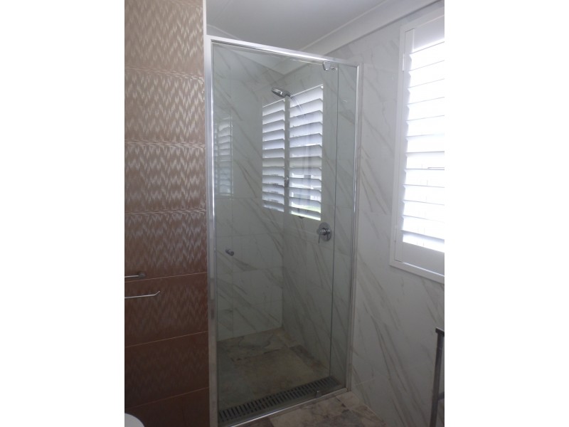 24 Neaves Road, Mariginiup WA 6078