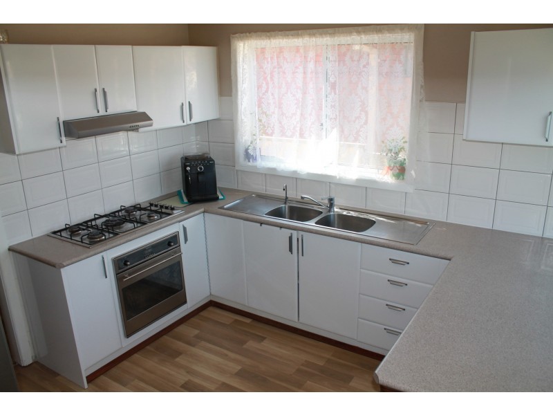 23 Courallie drive, Orange NSW 2800