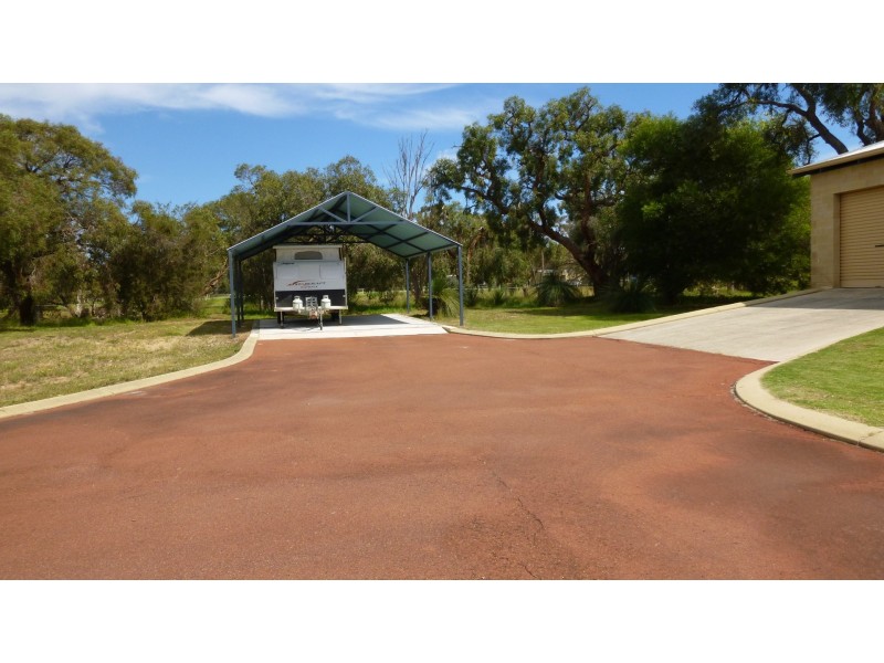 615 Rowley Road, Forrestdale WA 6112