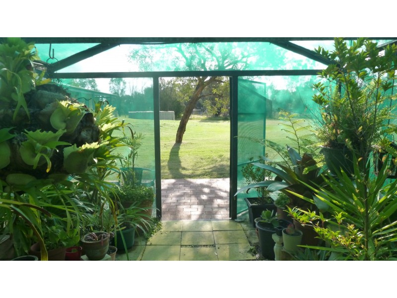 615 Rowley Road, Forrestdale WA 6112