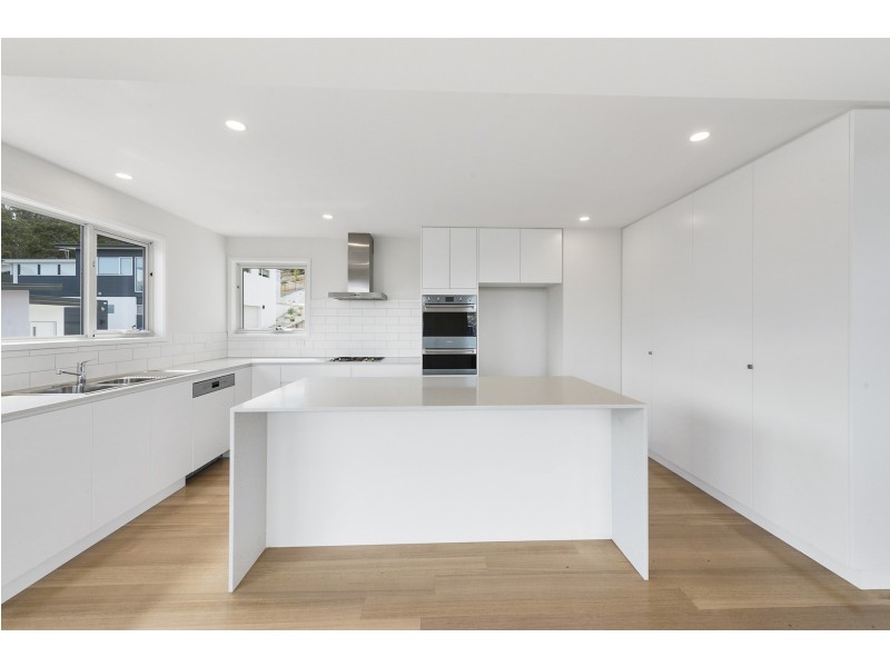 2/4 Tennent Court, Howrah TAS 7018