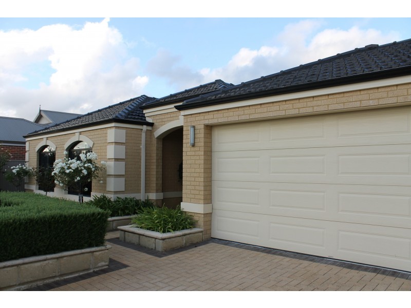 102 Furley Road, Southern River WA 6110