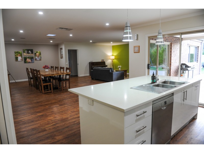 65c Ryalls Lane, Strathfieldsaye VIC 3551