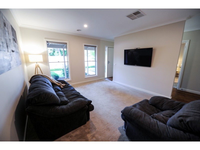 65c Ryalls Lane, Strathfieldsaye VIC 3551