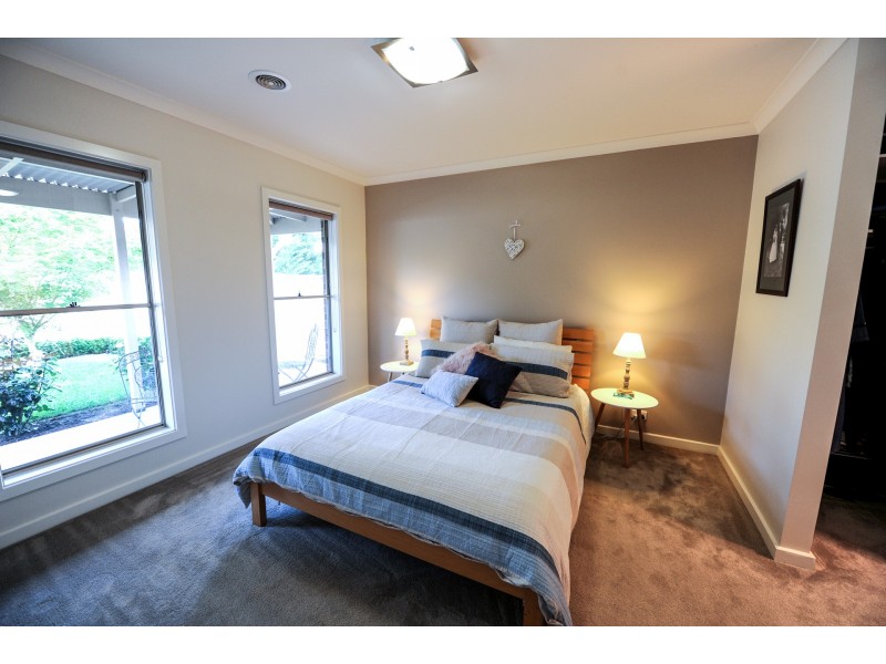 65c Ryalls Lane, Strathfieldsaye VIC 3551