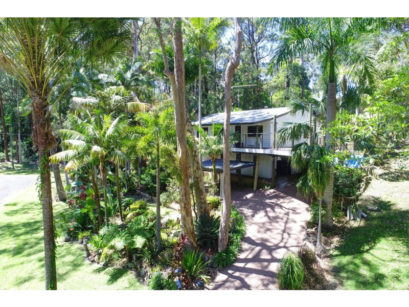 5 Nature Place, Smiths Lake NSW 2428