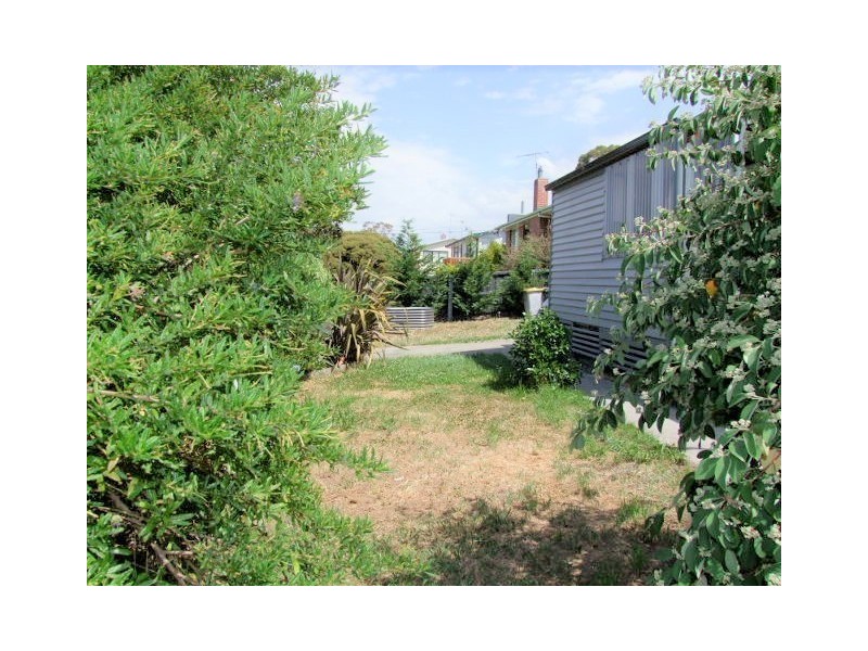 2 Esdaile Street, Claremont TAS 7011