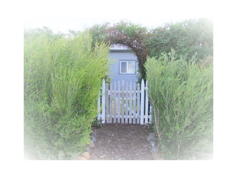 2 Esdaile Street, Claremont TAS 7011