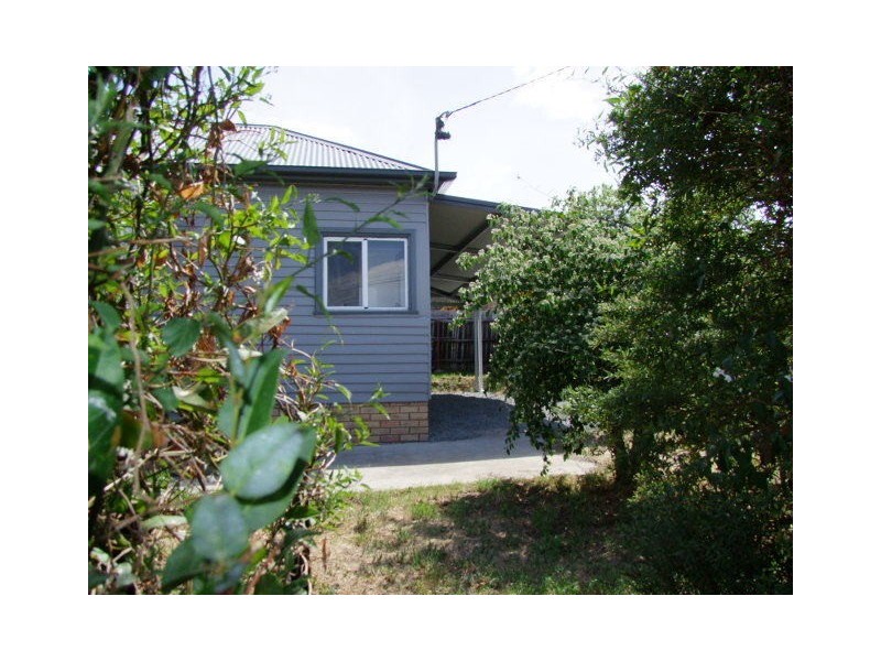 2 Esdaile Street, Claremont TAS 7011