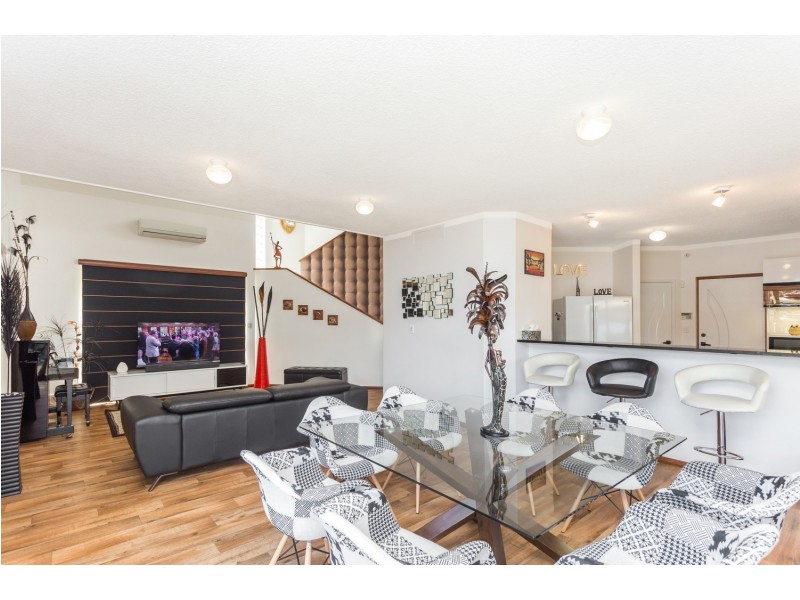 8A KILLILAN RD, Applecross WA 6153