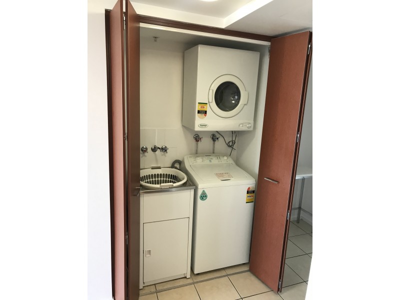 3247/23 Ferny Ave, Surfers Paradise QLD 4217