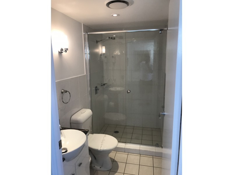 3247/23 Ferny Ave, Surfers Paradise QLD 4217