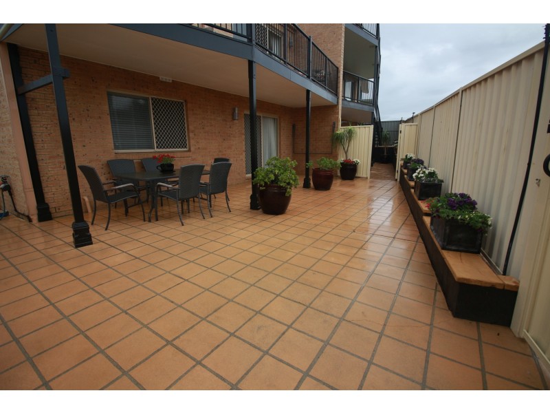 10A & 10B Driftwood Close, Caves Beach NSW 2281