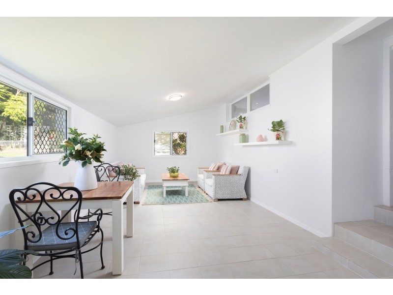 13 Meagan Street, Kenmore QLD 4069