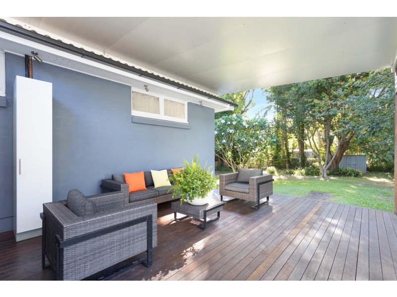 13 Meagan Street, Kenmore QLD 4069