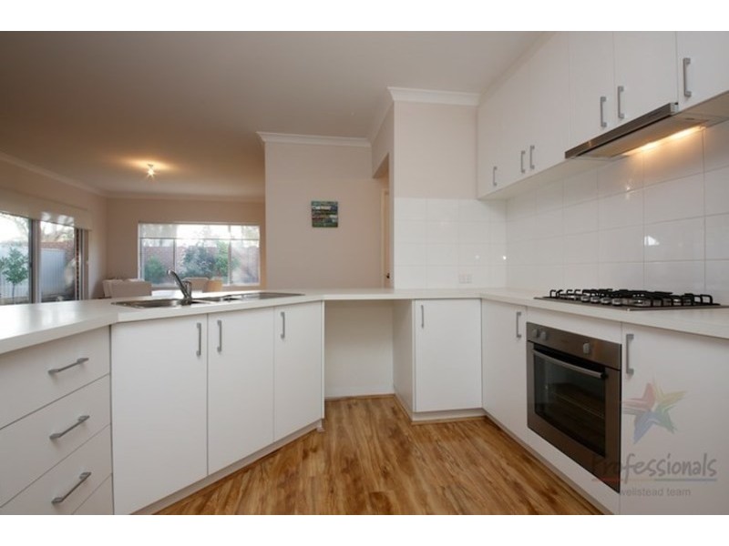 4 Howell Court, Guildford WA 6055