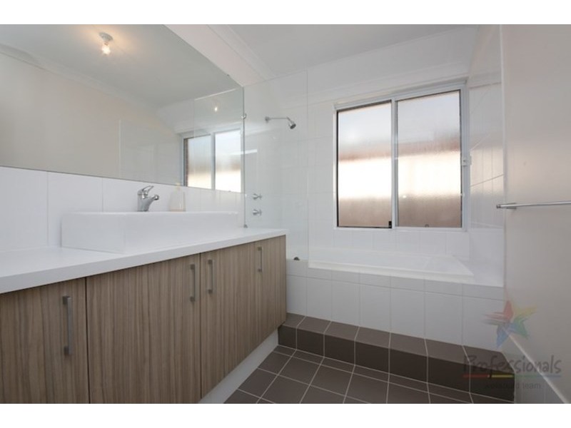 4 Howell Court, Guildford WA 6055