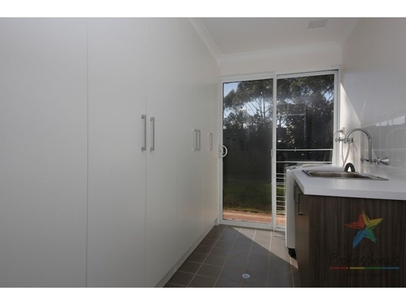 4 Howell Court, Guildford WA 6055